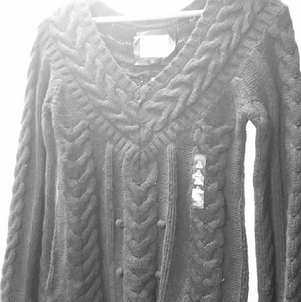 NWT Old Navy Cable Knit Sweater